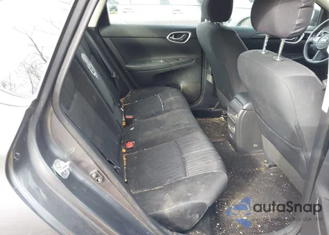 2018 Nissan Sentra Sv z USA, uszkodzony, nr VIN 3N1AB7AP8JL636692